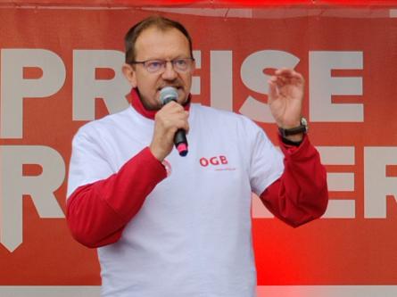 ÖGB Demos in ganz Österreich: "Löhne rauf, Preise runter!"